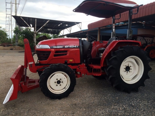 ขายรถไถยันม่าร์ EF494T พร้อมอุปกรณ์ ดันหน้าและผานพรวน รถสวยสภาพพร้อมใช้งานมากๆ ขายราคา 398000 บาทสนใจโทร 0819136451. ขอดูภาพเพิ่มเติมทาง line:id bow6451. บริการจัดส่งฟรีทั่วไทย