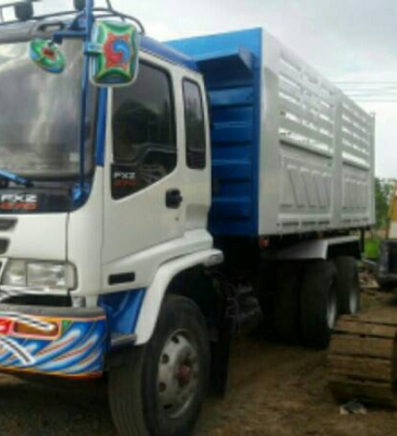 สิบล้อ อีซูชุ 270ยูโร1ปี43 แม่ลูก 3คาน ดั้มสามมิต สภาพดีสวยเดิมๆพร้อมใช้งาน ทะเบียนพร้อมโอน