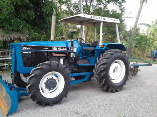 ขายฟอดร์ 6640 นิวฮอแลนด้นหน้าหางสามพร้อมทะเบืยน