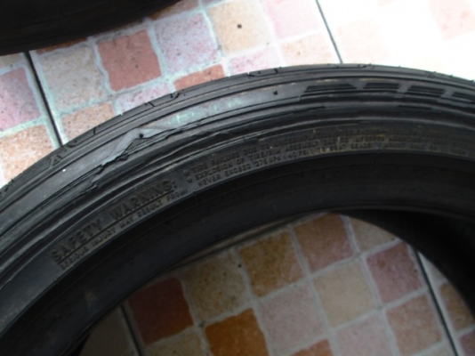 ขายยาง NITTO NT830 205-45-17 ปี12 ตุ่มยังอยู่ (1คู่)