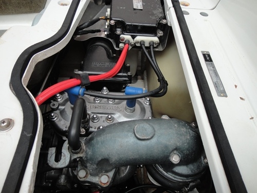 ต้องการขายเจ็สกีนั่ง ยี่ห้อ คาวาซากิ รุ่นSC650  แฮนด์โยกได้ 3 จังหวะ ซ้าย กลาง ขวา มีเกียร์ถอยหลัง  ใบเลส สภาพสวยพร้อมใช้งาน ทดลองขับในน้ำได้  เครื่อง สดกริ๊บเลย  (ท้องเดิมไม่ได้ทำน๊ะ ท้องยังใสปิ๊ง) เครื่องแน่นใช้งานปกติ ไม่มีรั่วซึม