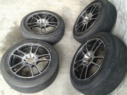 ขอบ15นิ้ว4รู100/114 พร้อมยาง สวยๆ 4 ล้อ ราคา 6500 บาท