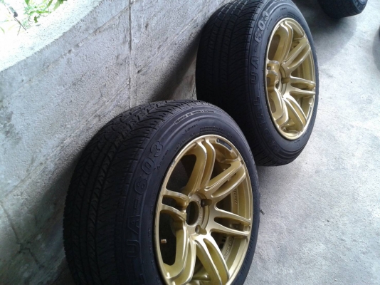 ขอบ15นิ้ว4รู100 พร้อมยาง สวยๆ 1 คู่ ราคา 3500 บาท