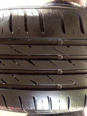 - ขายยาง Roadstone 215 60 16