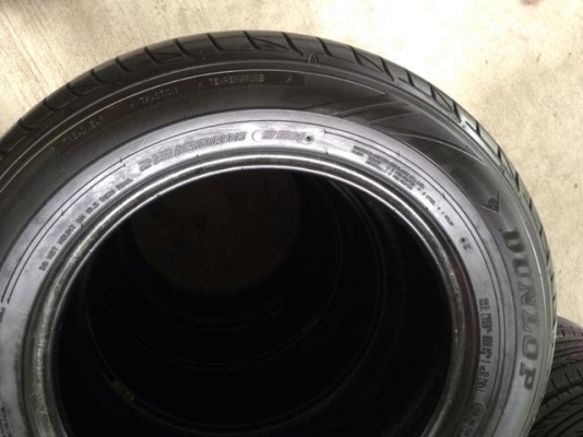 - ขายยาง Dunlop 215/60/16 ปี15