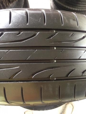 - ขายยาง Dunlop 215/60/16 ปี15
