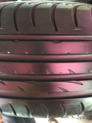 ขายยาง Roadstone korea 205/55/16  ปี15