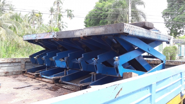 ขายลิฟยกรถ (ลิฟXสั้น) ขายลิฟยกรถ (ลิฟXสั้น)