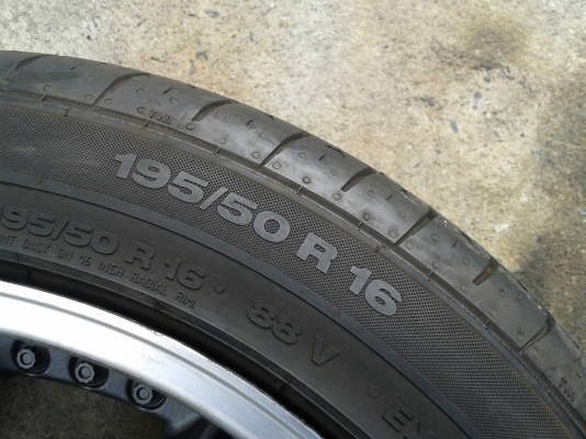 ขอบ16นิ้ว4รู100/114 พร้อมยาง สวยๆ 4 ล้อ ราคา 6800 บาท