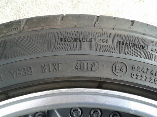 ขอบ16นิ้ว4รู100/114 พร้อมยาง สวยๆ 4 ล้อ ราคา 6800 บาท