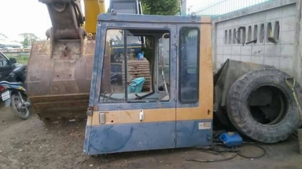 ขายหัวเก๋งรถแมคโค PC-200-3 ใส่ 120-3 และ PC-60-5 หัวเก่าญี่ปุ่น ขายยกแท่นไม่แพงคับ ขายหัวเก๋งรถแมคโค PC-200-3 ใส่ 120-3 และ PC-60-5 หัวเก่าญี่ปุ่น ขายยกแท่นไม่แพงคับ