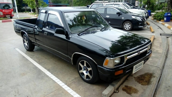 TOYOTA HILUX MIGHTY-X, 2.5GL X-TRA CAB โฉม X-Tracab