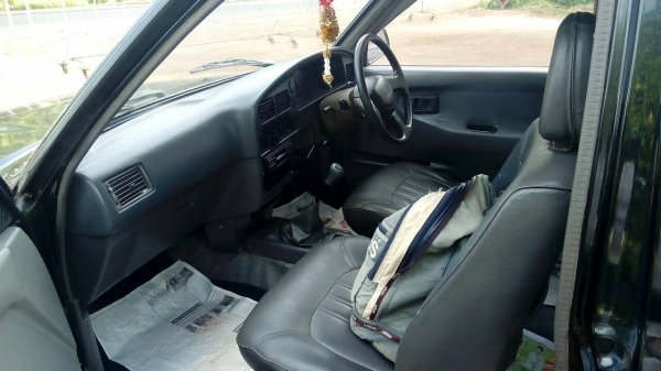 TOYOTA HILUX MIGHTY-X, 2.5GL X-TRA CAB โฉม X-Tracab