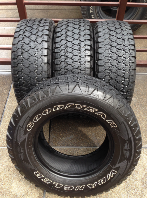 ยาง All Goodyear 235 70 15 สิ้นปี11 พร้อมใช้งาน ราคาไม่แพง