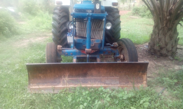 ขายรถไถฟอร์ด 6600