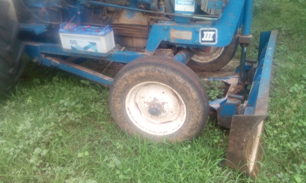 ขายรถไถฟอร์ด 6600