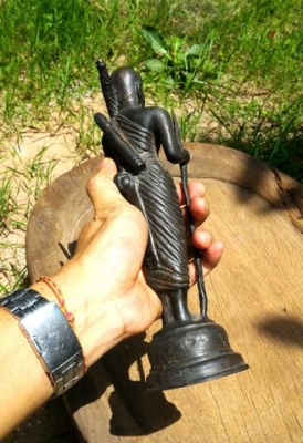 พระสิวลีมหาลาภา เนื้อลงหิน น้ำหนักมาก สวยจัด สลักยันต์เก่า สูง 10 นิ้ว