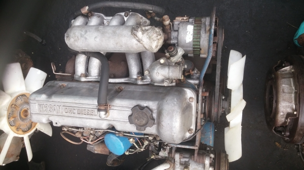 ขายเครื่อง นิสสัน ld20 หัวโหนก เครื่องดีไม่มีไอ