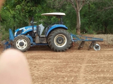 นิวฮอนแลนTD5 100