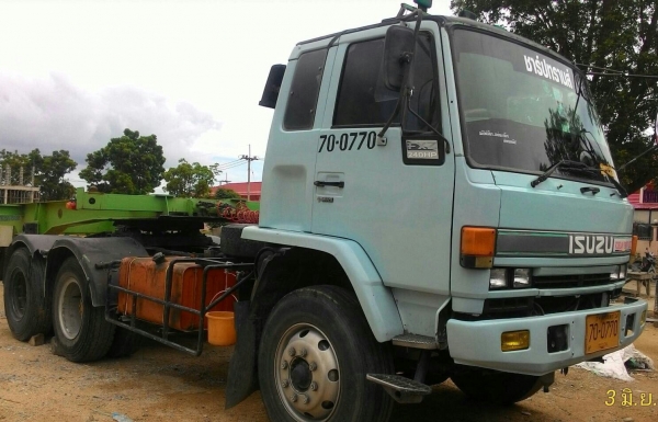 สิบล้อ หัวลาก อีซูชุ ร็อคกี้ 240นางฟ้า 2เพา สภาพดีสวยเดิมๆพร้อมใช้งาน ทะเบีบนพร้อมโอน