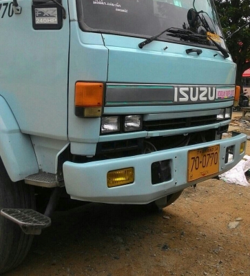 สิบล้อ หัวลาก อีซูชุ ร็อคกี้ 240นางฟ้า 2เพา สภาพดีสวยเดิมๆพร้อมใช้งาน ทะเบีบนพร้อมโอน สิบล้อ หัวลาก อีซูชุ ร็อคกี้ 240นางฟ้า 2เพา สภาพดีสวยเดิมๆพร้อมใช้งาน ทะเบีบนพร้อมโอน