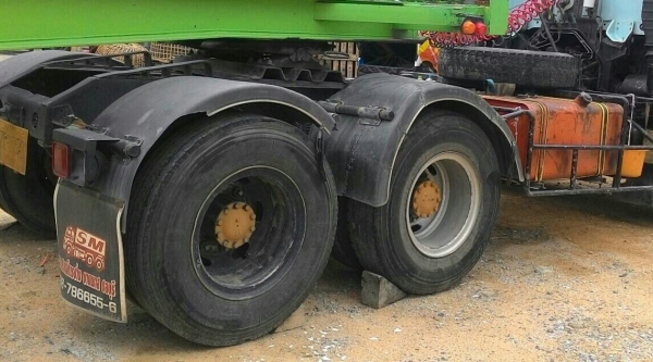 สิบล้อ หัวลาก อีซูชุ ร็อคกี้ 240นางฟ้า 2เพา สภาพดีสวยเดิมๆพร้อมใช้งาน ทะเบีบนพร้อมโอน สิบล้อ หัวลาก อีซูชุ ร็อคกี้ 240นางฟ้า 2เพา สภาพดีสวยเดิมๆพร้อมใช้งาน ทะเบีบนพร้อมโอน