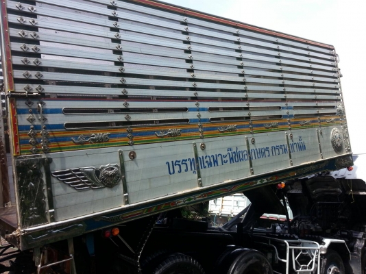 ขายกระบะปรีเนียมพร้อม ดั้ม ครบชุด รวมระบบท้ายลากพ่วง อู่ซุ่นชัย ครบชุด