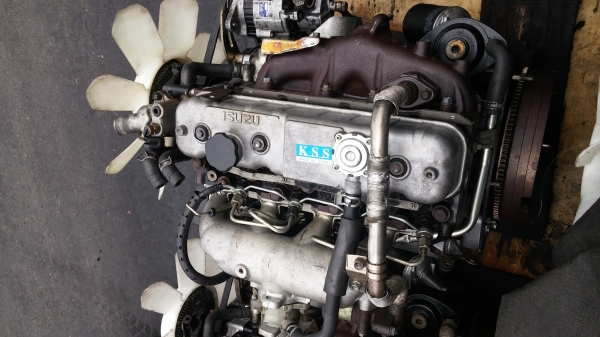 เครื่องยนต์ อิซูสุ 4JG2 เครื่องนอกสวยๆ ราคาไม่แพง เครื่องยนต์ อิซูสุ 4JG2 เครื่องนอกสวยๆ ราคาไม่แพง