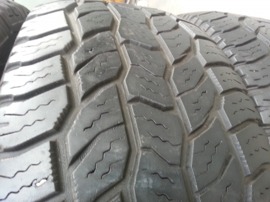 ยาง Cooper 265/65R17 ปี 12 made in usa 4 เส้น 8500 ยาง Cooper 265/65R17 ปี 12 made in usa 4 เส้น 8500