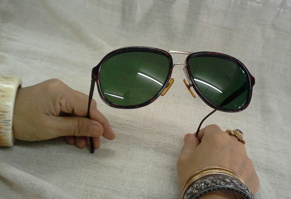 แว่นตาแบรนด์หรูอันดับหนึ่งของแผ่นดิน  Vintage DUNHILL handmade in Germany  ซุปเปอร์บิ๊กไซซ์!!!