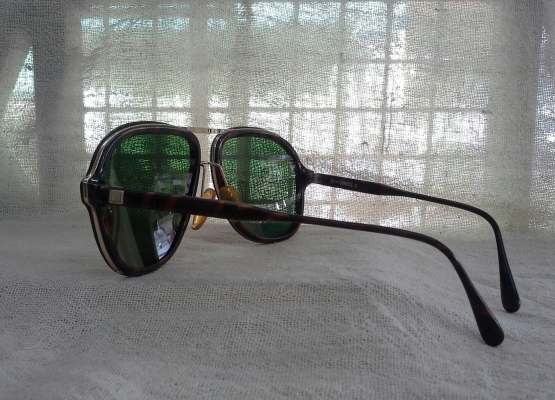 แว่นตาแบรนด์หรูอันดับหนึ่งของแผ่นดิน  Vintage DUNHILL handmade in Germany  ซุปเปอร์บิ๊กไซซ์!!!