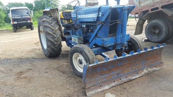 รถไถฟ๊อต 77T5 รถไช้งานได้ปกติ