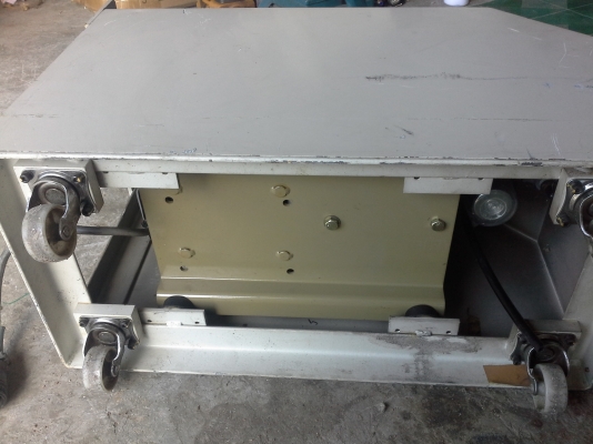 เครื่องดูดสูญญากาศจากญี่ปุ่น เป็นป๊้มสูญญากาศขับด้วยมอเตอร์ เป็นชุดตามภาพ