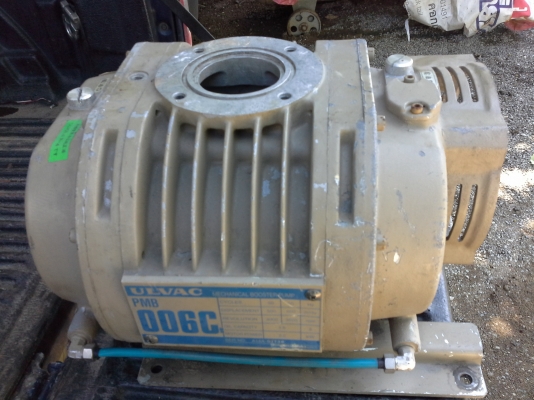 ปั๊มดูด - อัด อากาศขนาดใหญ่ ยี่ห้อ ULVAC จากญี่ปุ่น อัดอากาศได้ถึง 500000 ลิตรต่อชั่วโมง