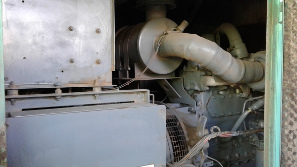 เครื่องปั่นไฟ