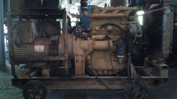 เครื่องปั่นไฟ