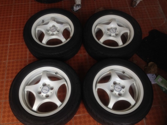 ล้อเเท้ ENKEI 15 กว้าง 6 นิ้วครึ่งอ๊อฟ 45 4รู100 สีเดิมๆเก่าญี่ปุ่นเเท้สภาพสวย ล้อเเท้ ENKEI 15 กว้าง 6 นิ้วครึ่งอ๊อฟ 45 4รู100 สีเดิมๆเก่าญี่ปุ่นเเท้สภาพสวย