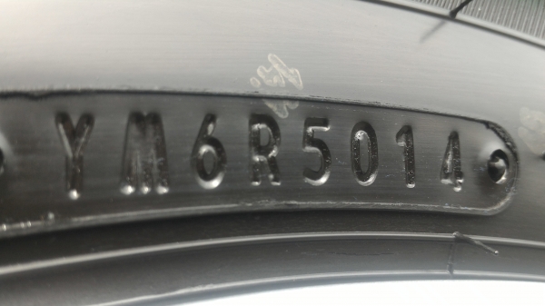 ล้อมาสด้า2 ขอบ15 พร้อมยาปลายปี14 สภาพสวยมากคับ