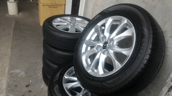 ล้อมาสด้า2 ขอบ15 พร้อมยาปลายปี14 สภาพสวยมากคับ