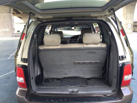 2004 KIA CANIVAL 2.4 GS รถสวย หน้าเดิม หลังเดิม มีรอยตามการใช้งานบ้างนิดหน่อย