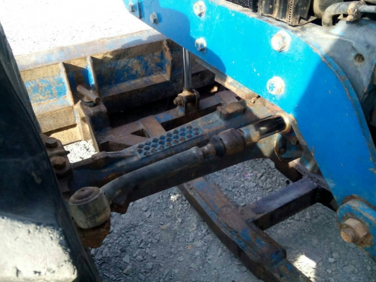 รถไถ2คัน 6610และ6640...เอกสารอินวอยล์และเล่มทะเบียน สภาพสวย...