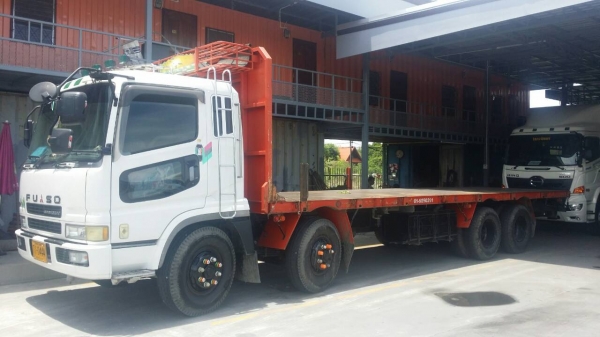 ขายรถ 12 ล้อ FUSO ล้อ 2 เพลา