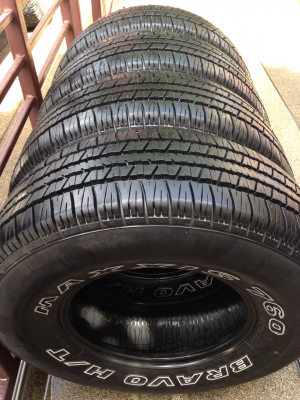 ยาง Maxxis 31 10.5 R15 ดอกเต็ม ไม่มีปะ ใช้กันยาว ราคาไม่แพง