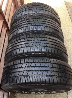 ยาง Maxxis 31 10.5 R15 ดอกเต็ม ไม่มีปะ ใช้กันยาว ราคาไม่แพง