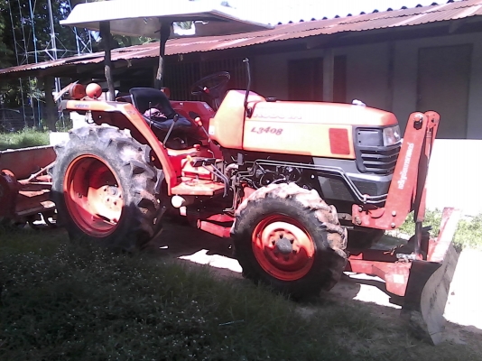 ขายรถไถ L3408 รถใหม่ซื้อเงินสดใช้มมือเดียว 1200 ซ.ม.