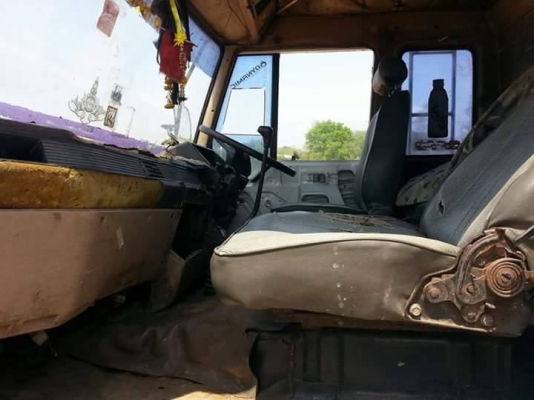 ขายรถ10ล้อ เทรลเลอร์ขึ้น200 หางเหล็กบรีม หางใหญ่ เอกสารพร้อมโอน สนใจโทร 090-8588220คุณนะ 093-3258446คุณบิว หรือเข้าดูสินค้าอื่นๆได้ที่ www.narong2truck.com หรือ www.truck.in.th/498 หรือเพจFacebook ณรงค์ ซื้อขายรถมือสอง (เว็บไซต์ส่วนตัว) หรือFacebook คุณนะ