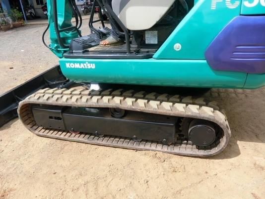 ขายรถขุดแบคโฮ KOMATSU PC30รุ่น7 (คอลโทลสั้น ปั๊มนิ้ว แทรคยาง90\%)เครื่องแน่น ระบบไว รถพร้อมใช้งาน เอกสารครบ ราคา 450,000 บาท ☎️096-3268553 (สถิตย์พันธ์) ID LINE 0963268553