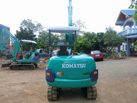 ขายรถขุดแบคโฮ KOMATSU PC30รุ่น7 (คอลโทลสั้น ปั๊มนิ้ว แทรคยาง90\%)เครื่องแน่น ระบบไว รถพร้อมใช้งาน เอกสารครบ ราคา 450,000 บาท ☎️096-3268553 (สถิตย์พันธ์) ID LINE 0963268553