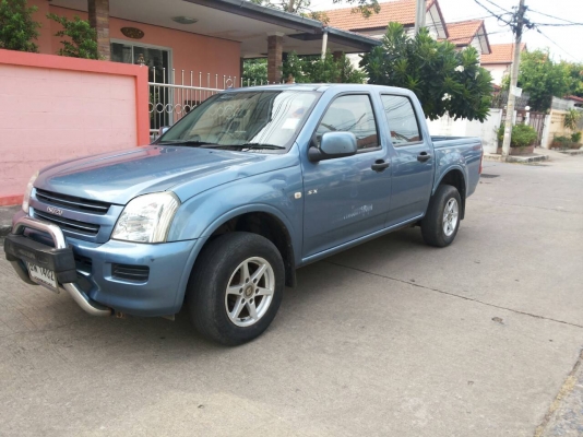 ISUZU 4 ประตู ปี 2004 มือเดียว เดิมๆ วิ่ง 1.2 แสน