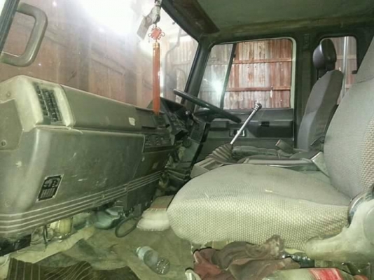 ขายรถ10ล้อ ร็อกกี้175แรง เครื่อง6BG1 แคชซีFVM12MY เอกสารพร้อมโอน ราคา560,000 สนใจโทร 090-8588220คุณนะ 093-3258446คุณบิว หรือเข้าดูสินค้าอื่นๆได้ที่ www.narong2truck.com หรือ www.truck.in.th/498 หรือเพจFacebook ณรงค์ ซื้อขายรถมือสอง (เว็บไซต์ส่วนตัว) หรือF